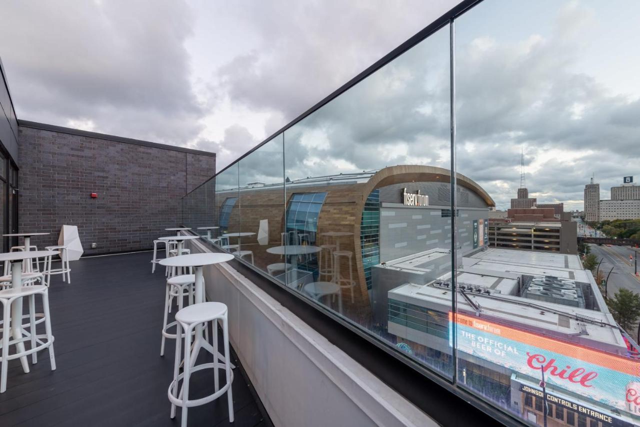 Modern 1Br Apt With Skywalk To Fiserv, Rooftop, And Parking Milwaukee Dış mekan fotoğraf